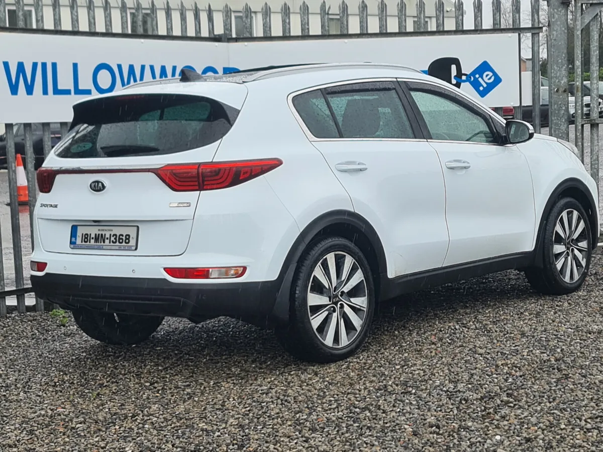 Kia Sportage 1.7 crdi platinum auto 2018 - Image 2