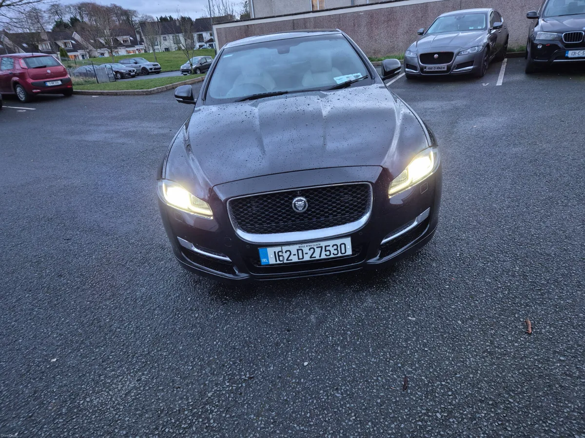 Jaguar XJ 2016. 3.0 Diesel. R Sport. - Image 1