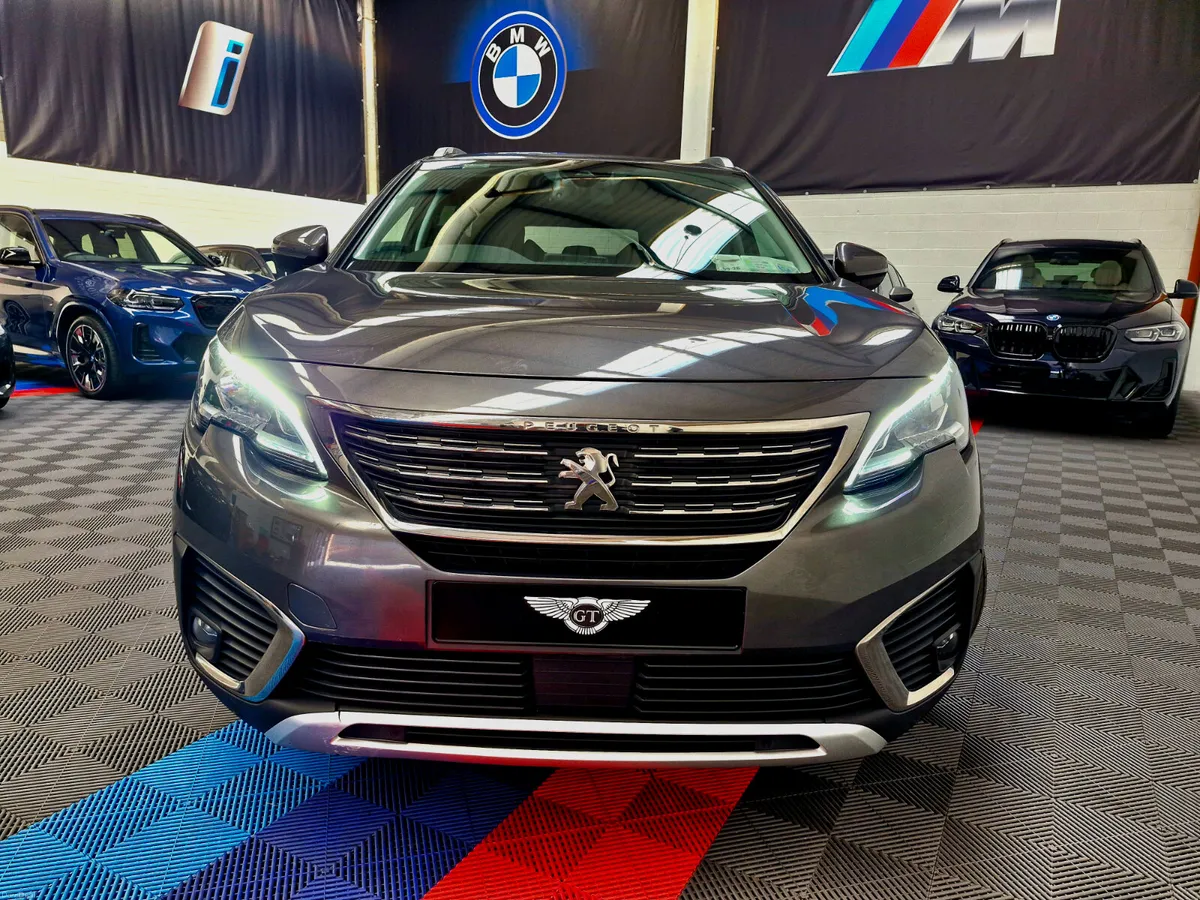 182 5008 1.5 Blue HDi  Allure Auto (HIGH SPEC) - Image 3