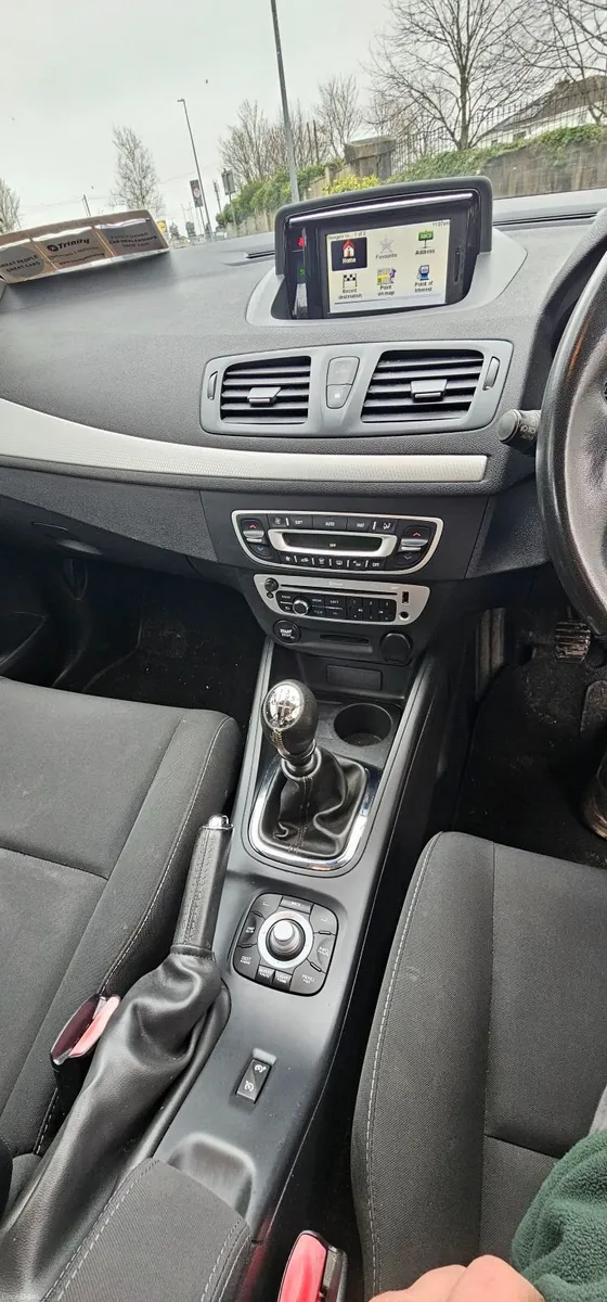 Renault Megane 2014 - Image 2