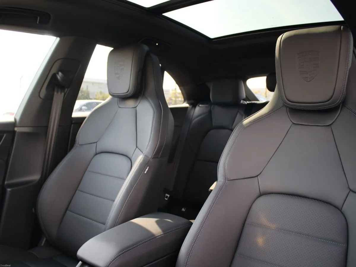 Porsche Macan 4S - Image 5