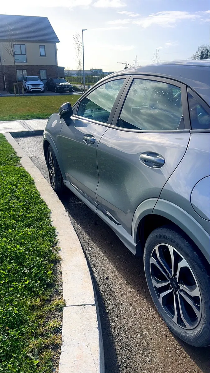 Ford Puma  ST -Line 2022 - Image 3
