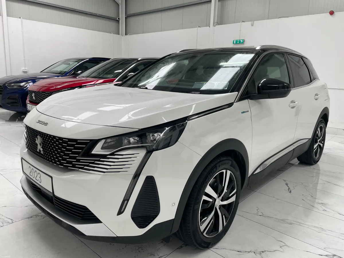 2023 Peugeot 3008 Gt 1.6 Phev - Image 4