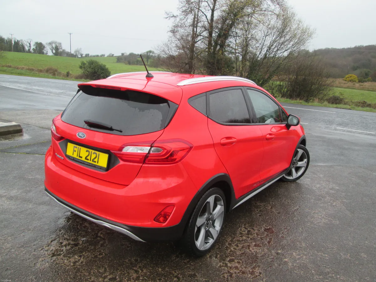 Ford Fiesta 2019 - Image 4