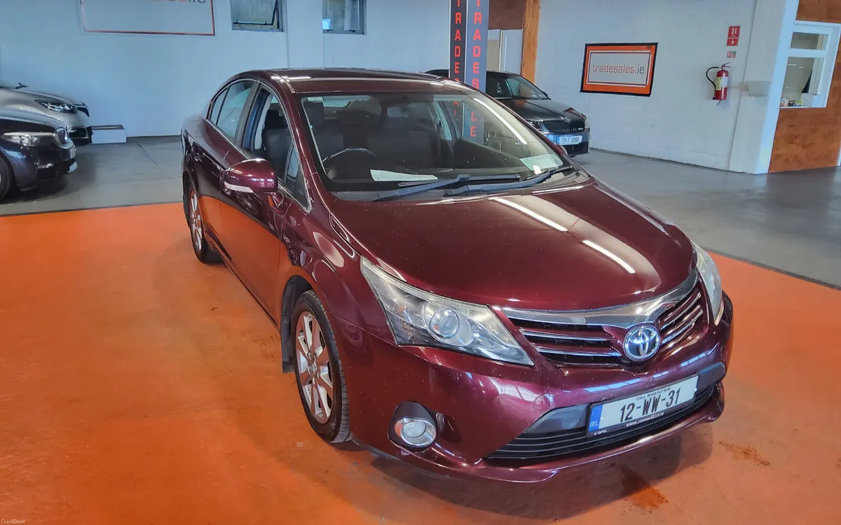 Toyota Avensis 2012 - Image 1