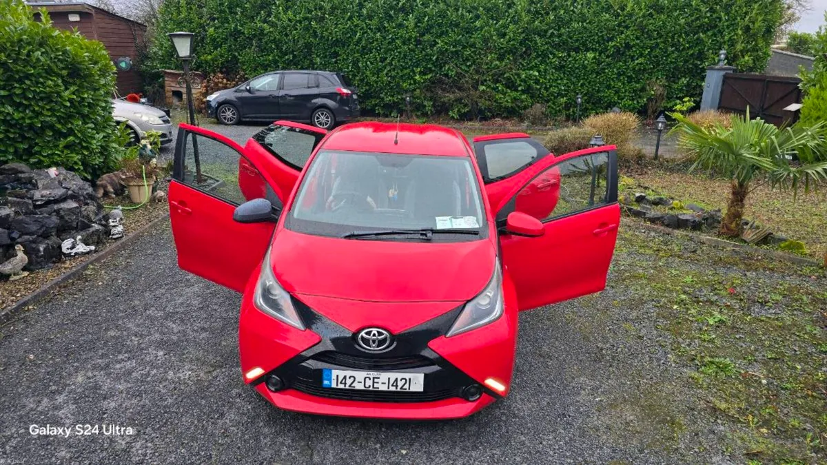 Toyota Aygo 1.0cc 5DR - Image 1
