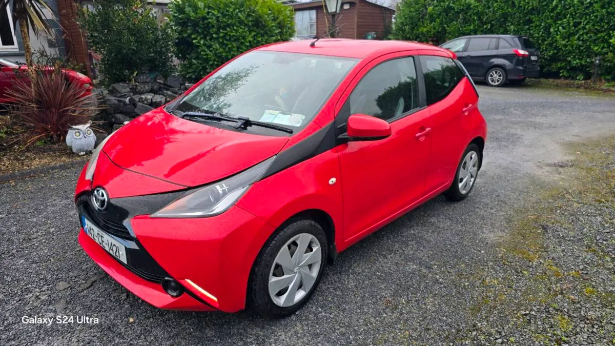 Toyota Aygo 1.0cc 5DR - Image 3