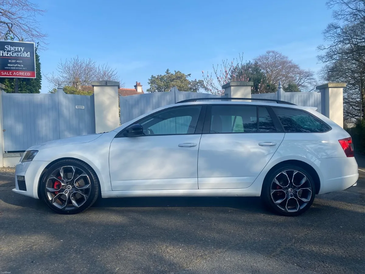 Skoda Octavia vRS Combi 2.0 - Low Mileage - FSSH - Image 4