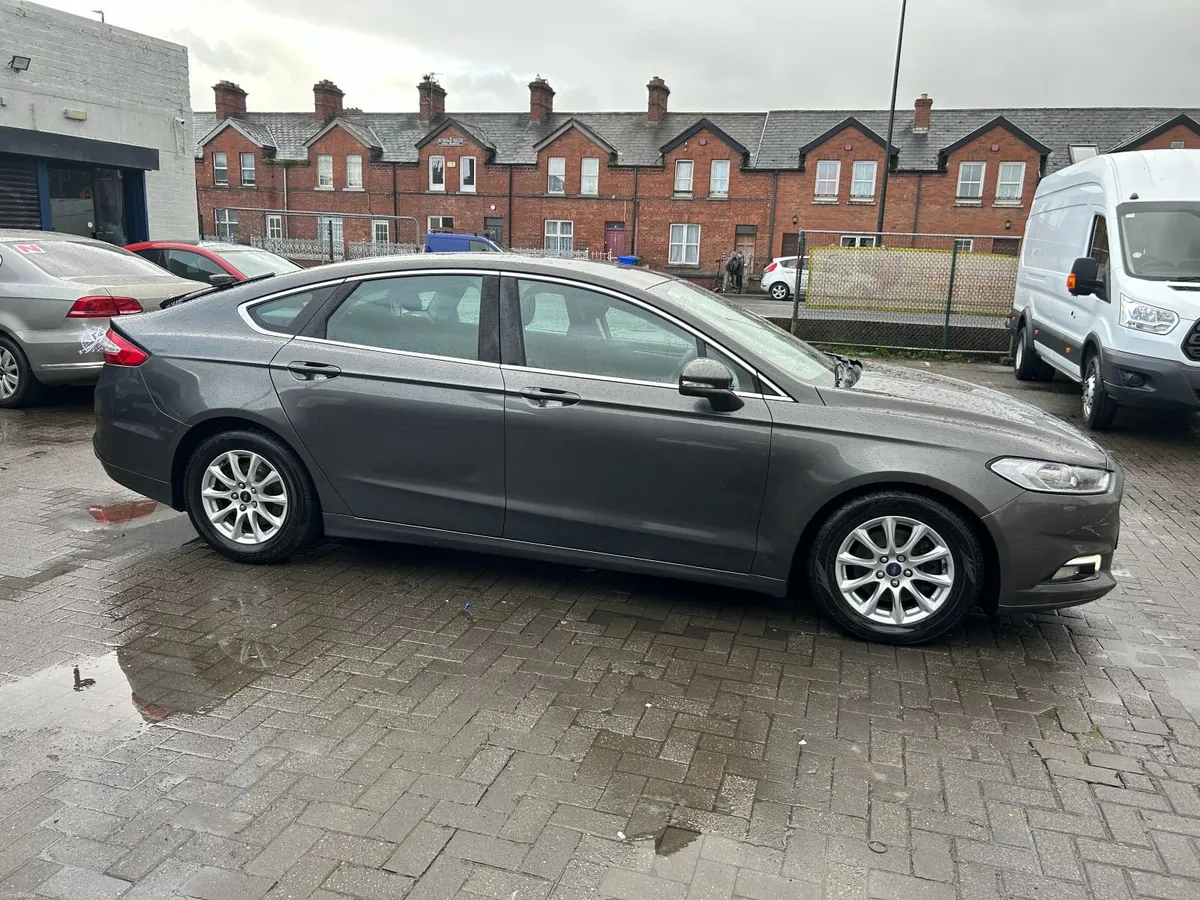Ford Mondeo 2018 1.5TDI - Image 2