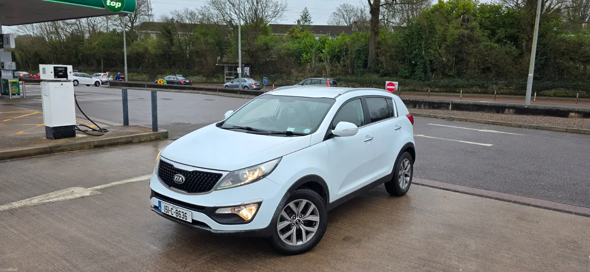 Kia Sportage 2015 Low Miles - Image 2