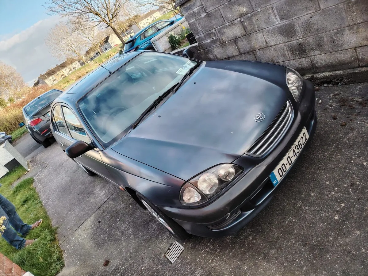 Toyota Avensis 2000 - Image 3