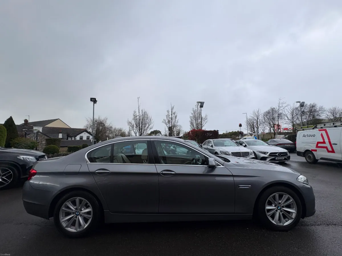 BMW 5-Series 520D SE 4DR Auto - Image 4