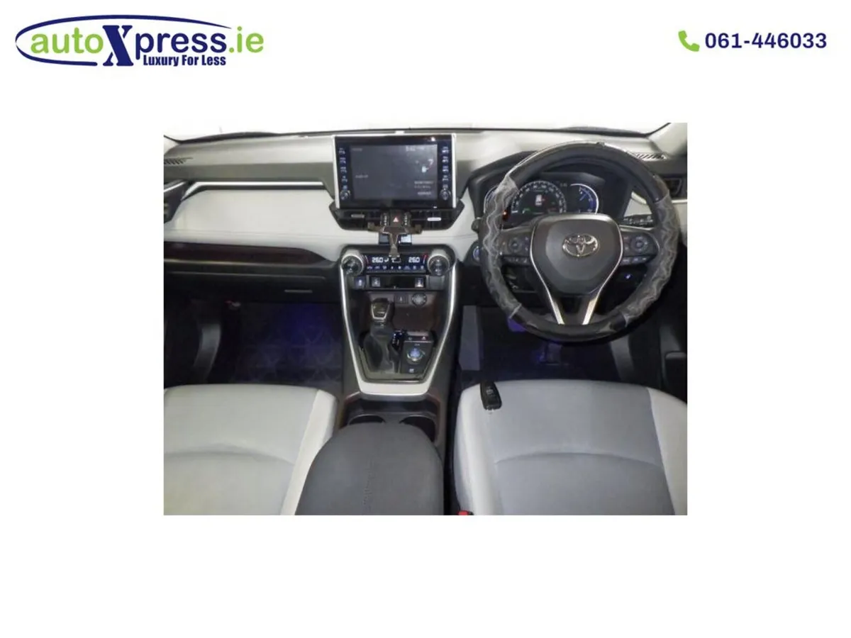 Toyota RAV4 4WD HYBRID G, Low mileage - Image 2