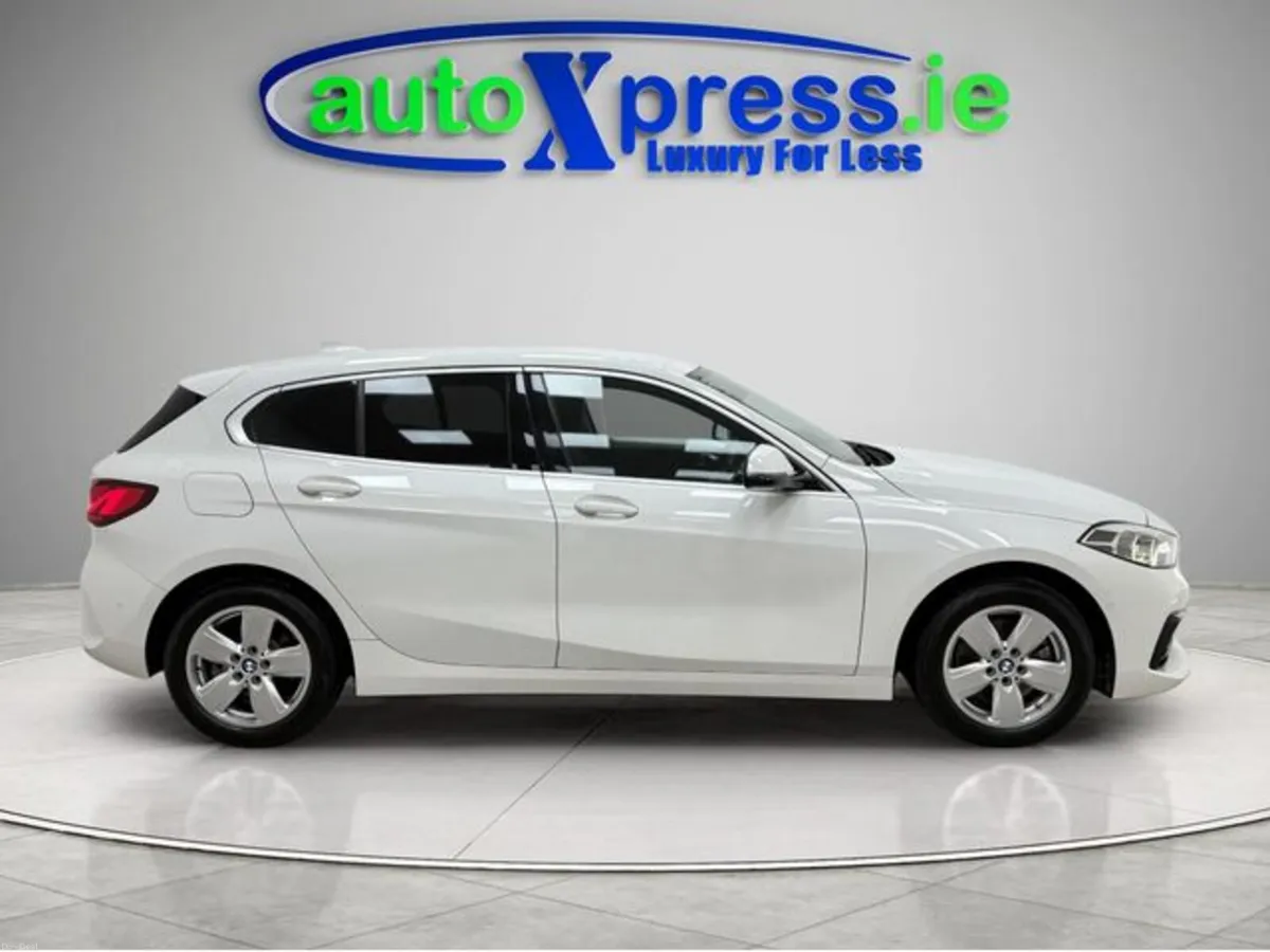 BMW 1-Series 2.0 D Automatic - Image 3