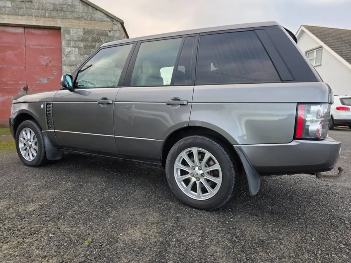 Land Rover Range Rover 2010 - Image 3