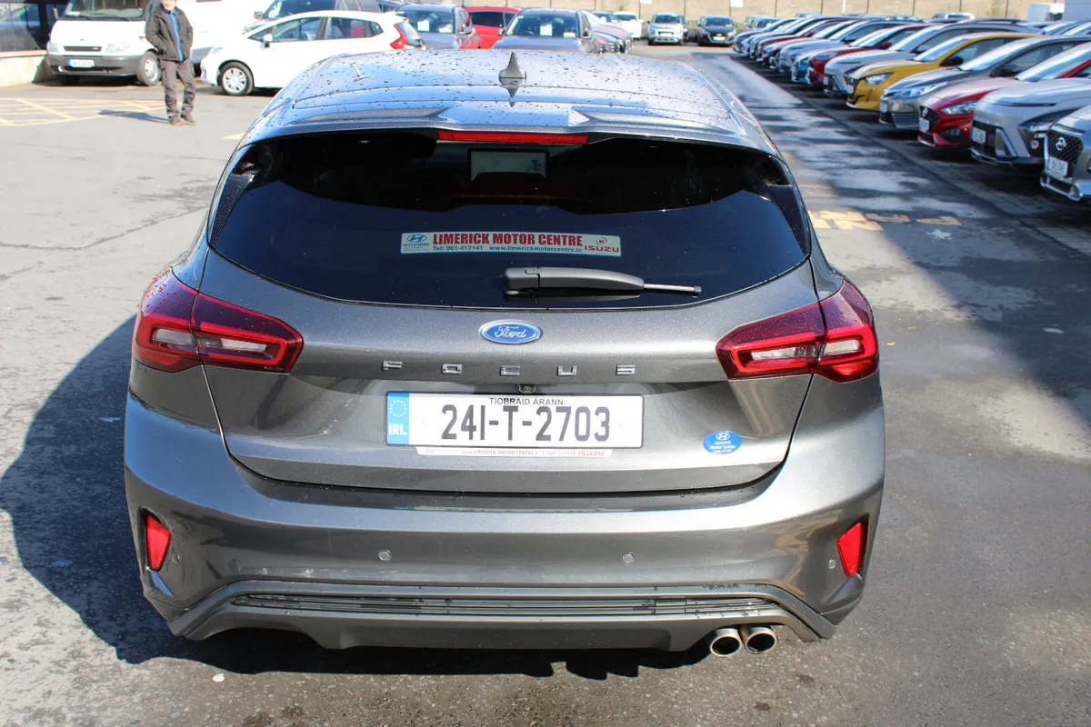 Ford Focus 2024 - Image 4