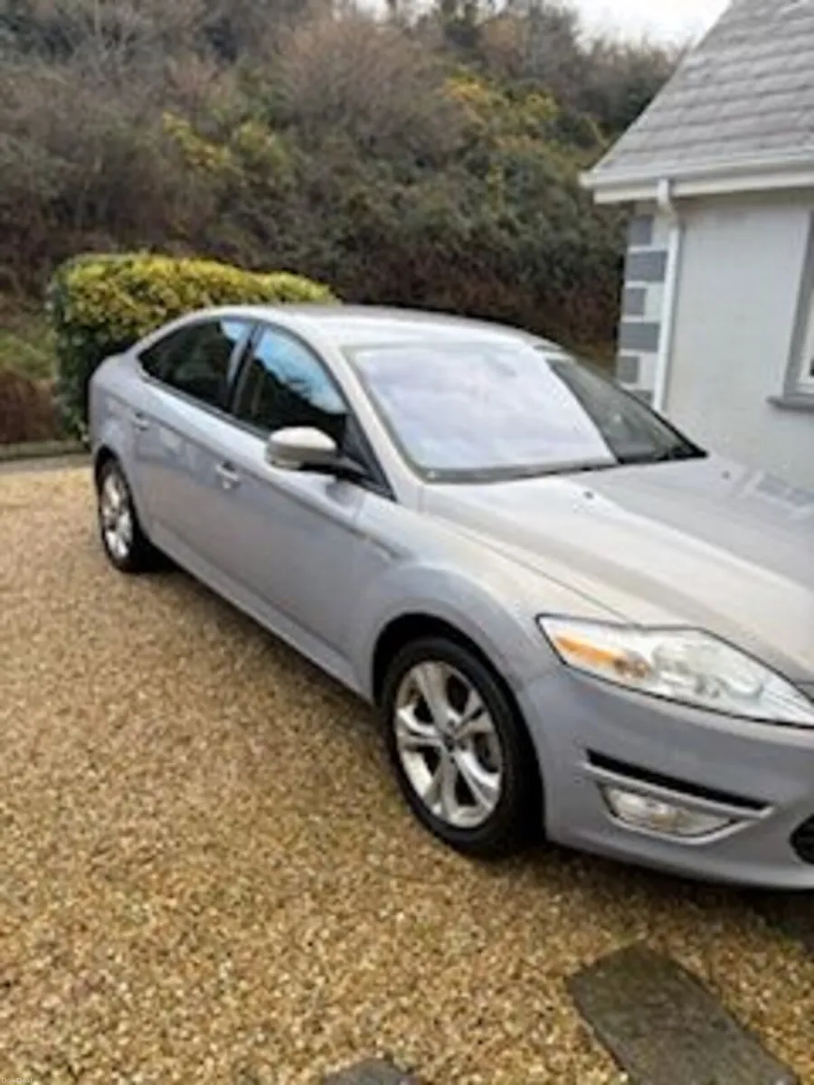 Ford Mondeo 2011 - Image 2