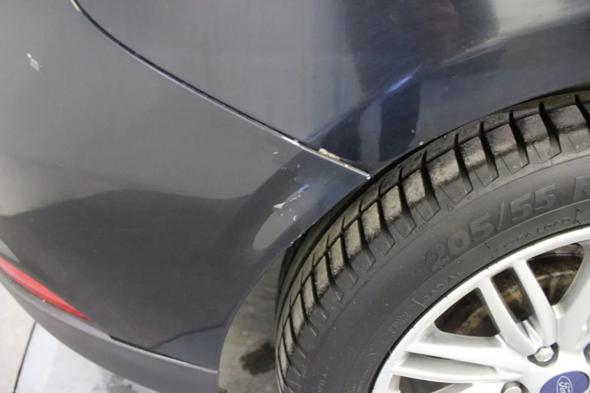 Ford Focus 1.5 TDCi 120PS Zetec -TENDER 32 - Image 4