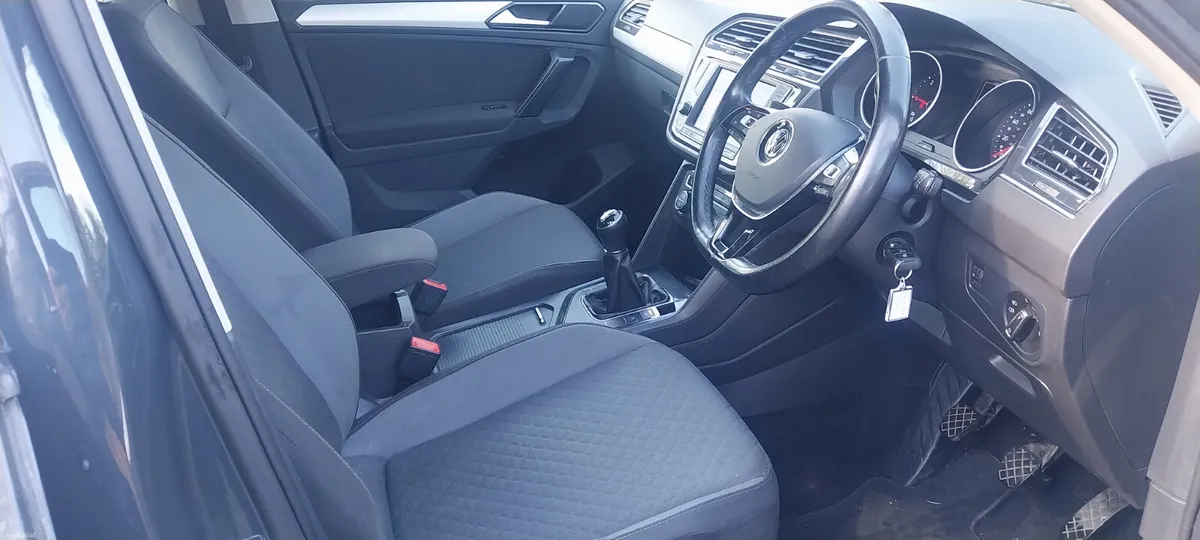 Trade Cars To Clear Tiguan, Passat , Allspace Etc - Image 2