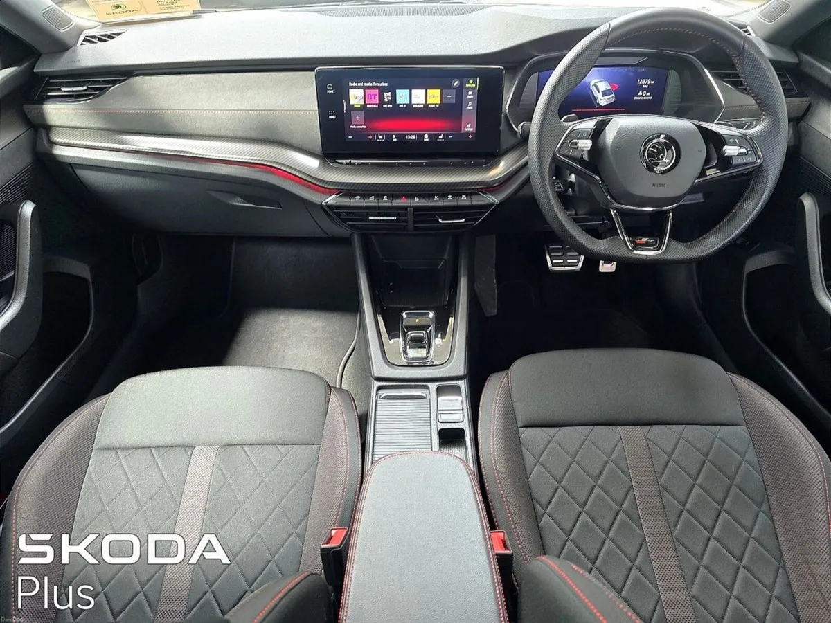 Skoda Octavia RS 2.0TDI 200BHP DSG - Image 2