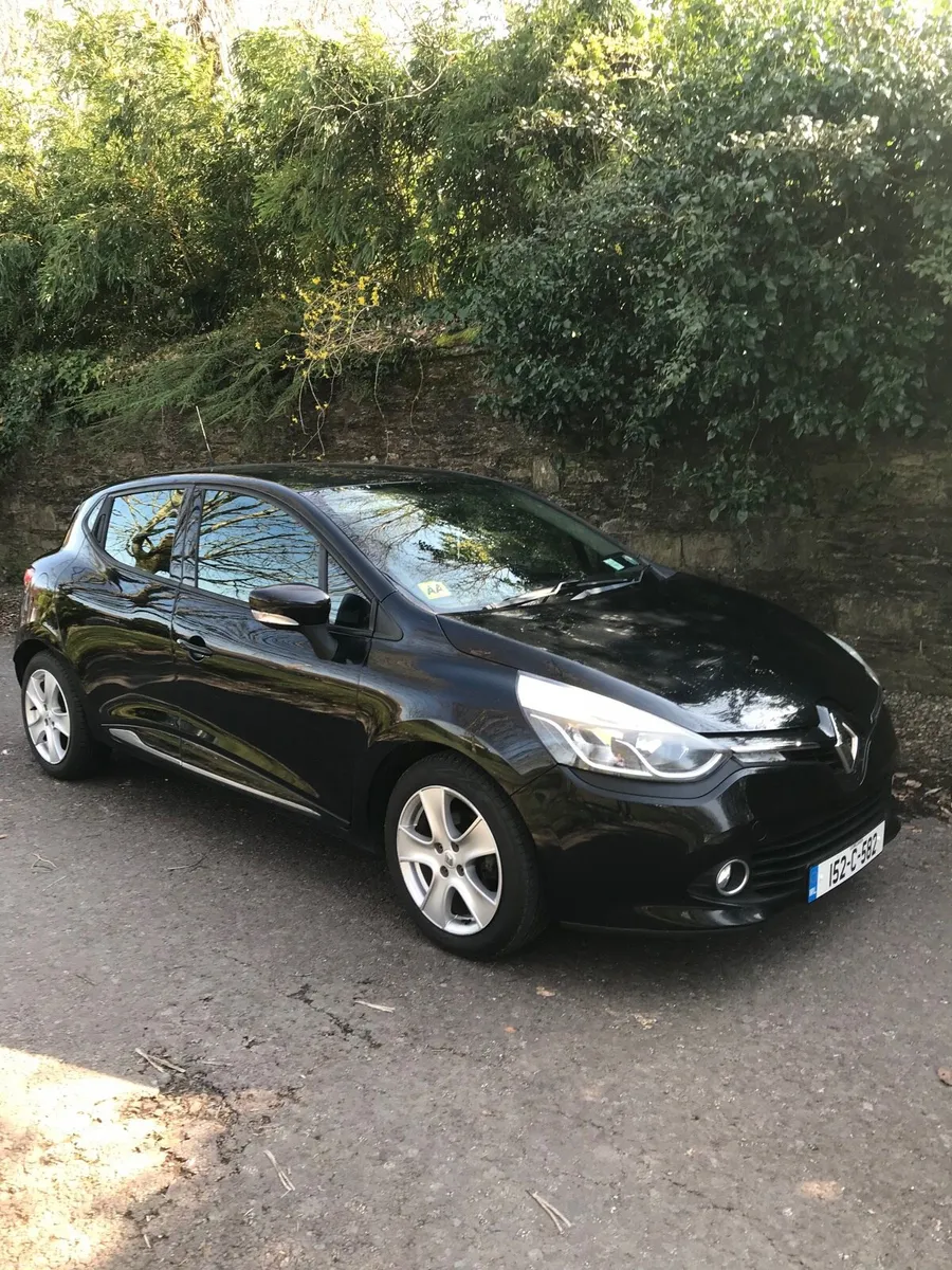 Renault Clio - Image 1