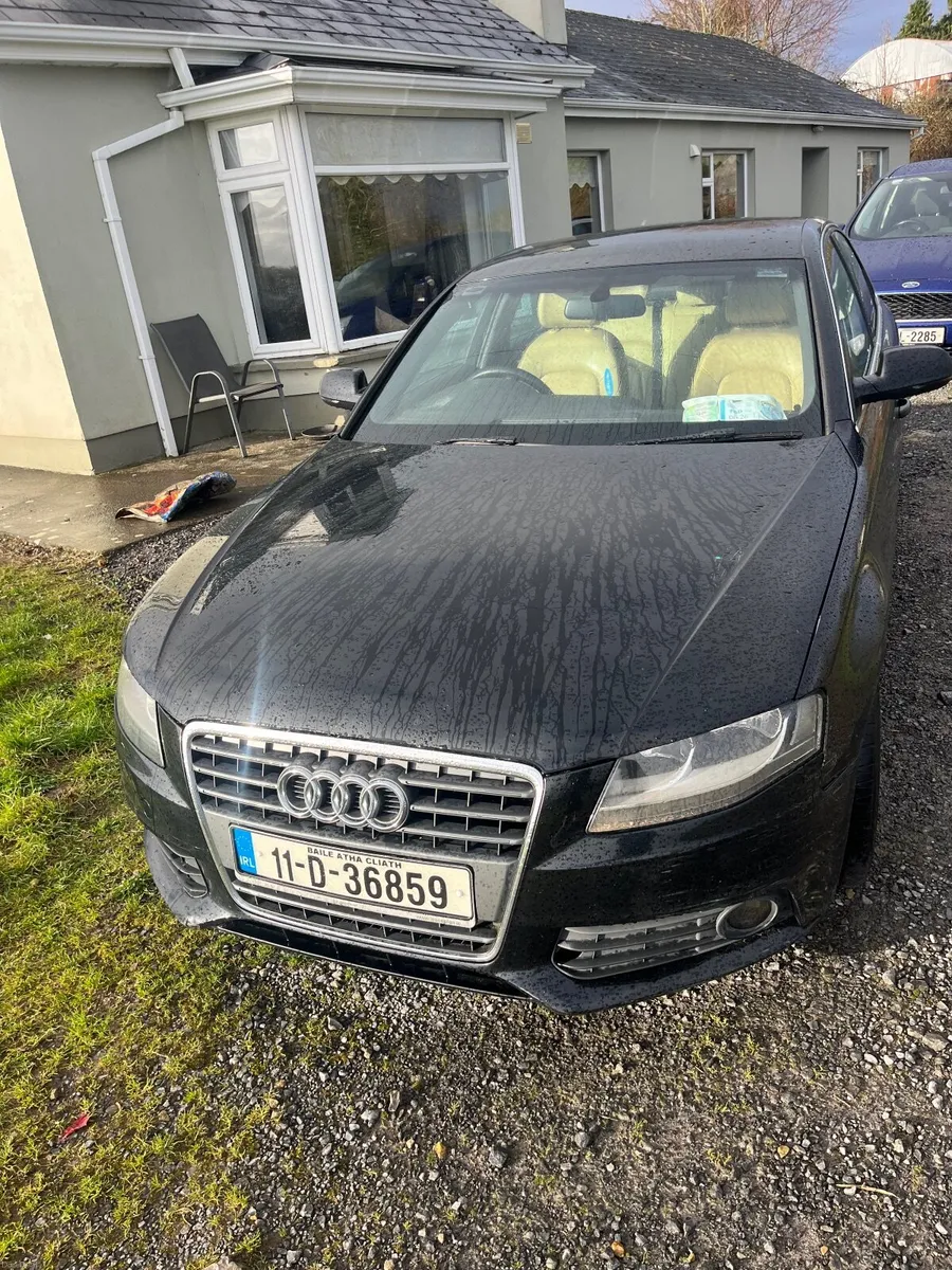 Audi A4 2011 - Image 2