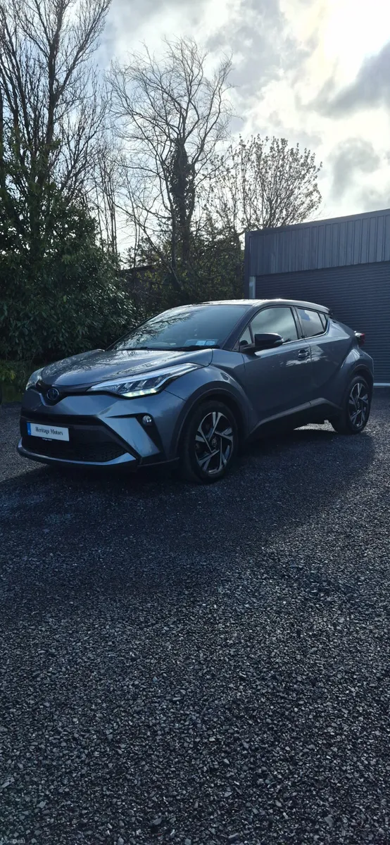 TOYOTA C-HR 2022 SPORT BI-TONE - Image 4