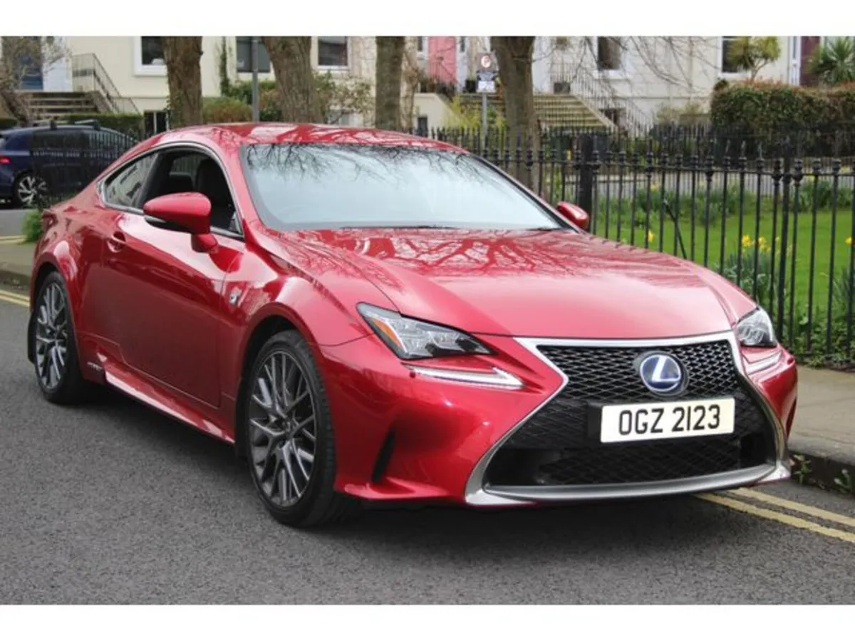 Lexus RC 300H F SPORT - Image 4