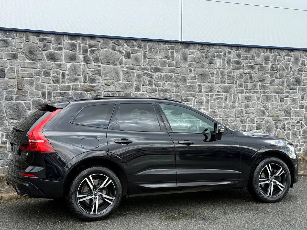 2021 Volvo XC60 R-Design Dark 2.0D FSH Pan Roof - Image 3