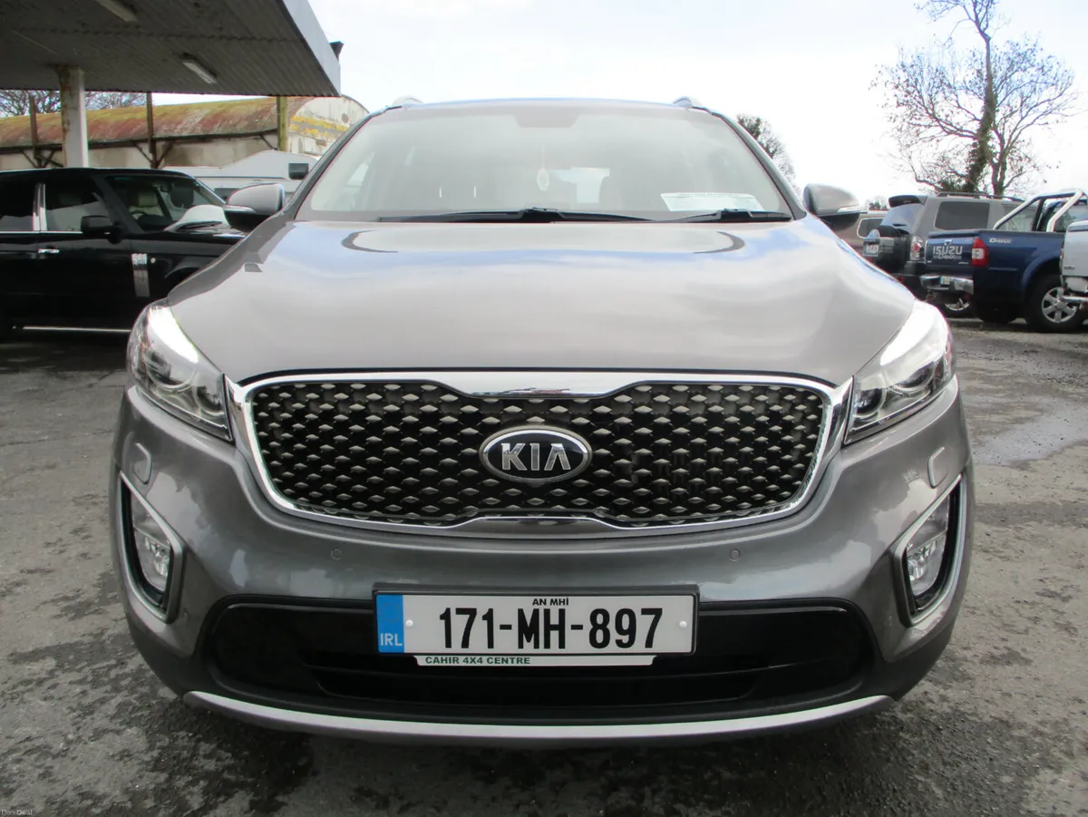 Kia Sorento 2.2 CRDI PLATINUM AWD 7 SEAT - Image 3