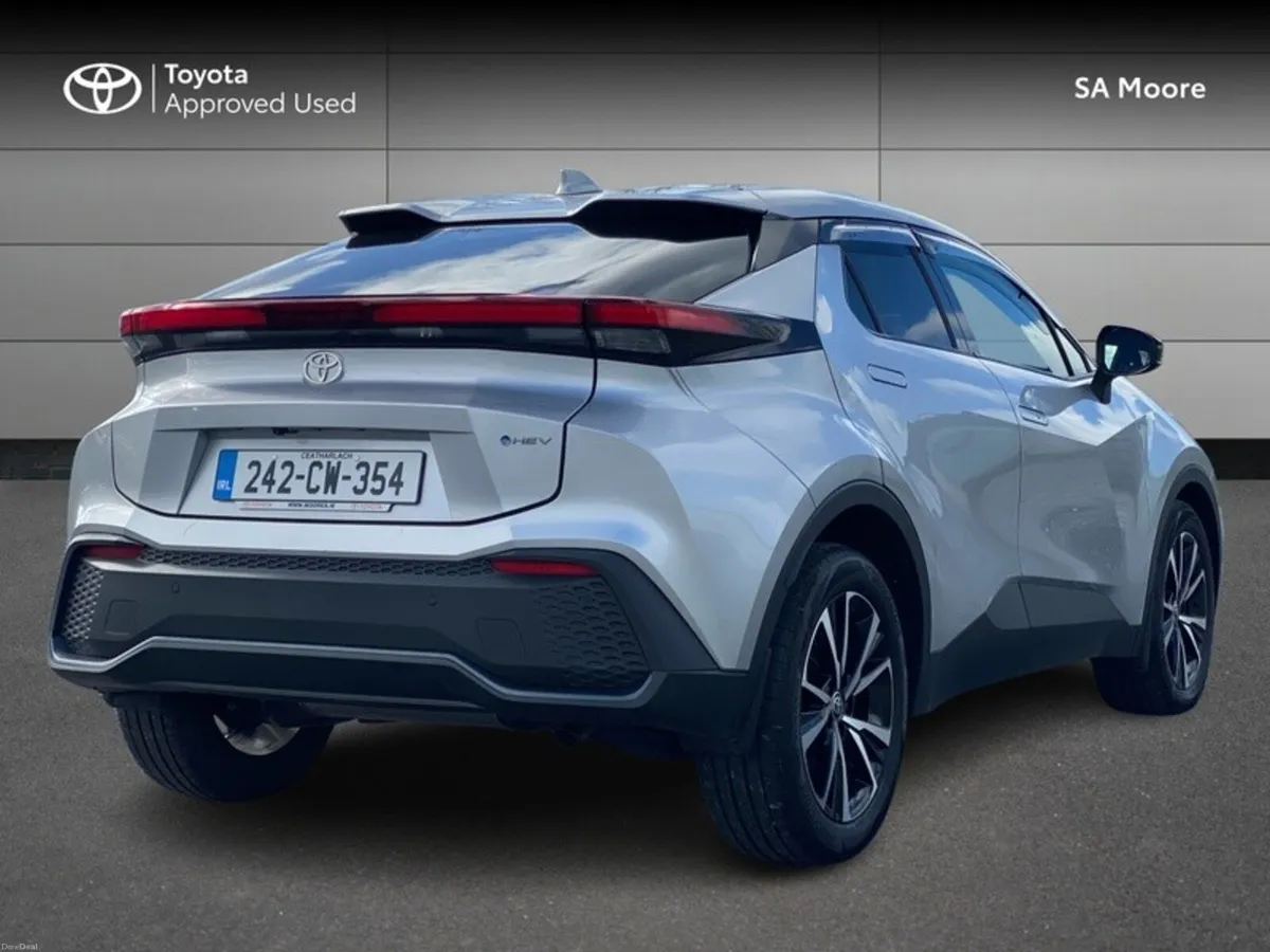 Toyota C-HR HYBRID SPORT - Image 2