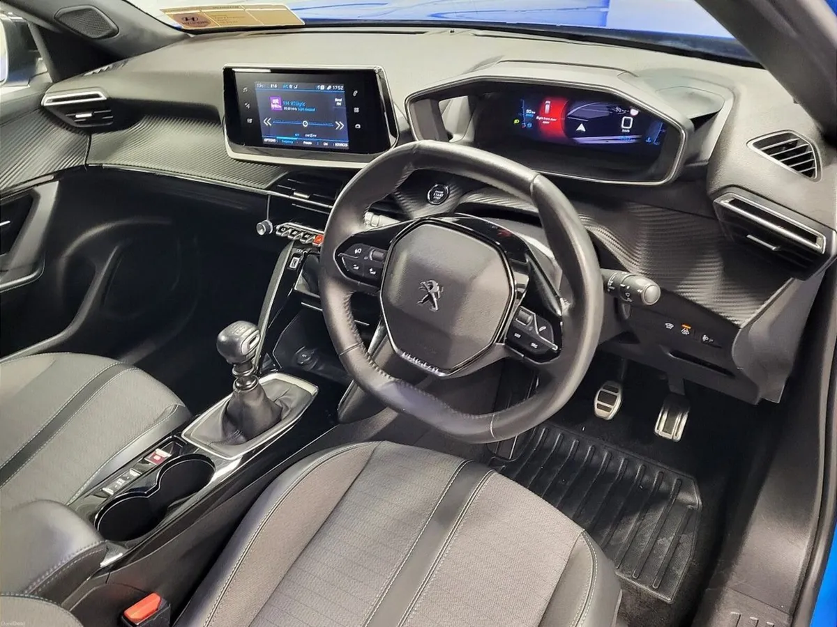 Peugeot 2008 1.2 Puretech 100bhp Allure From €63 P - Image 4