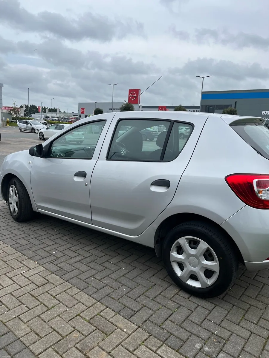 Dacia Sandero 2016 1.1 petrol - Image 2