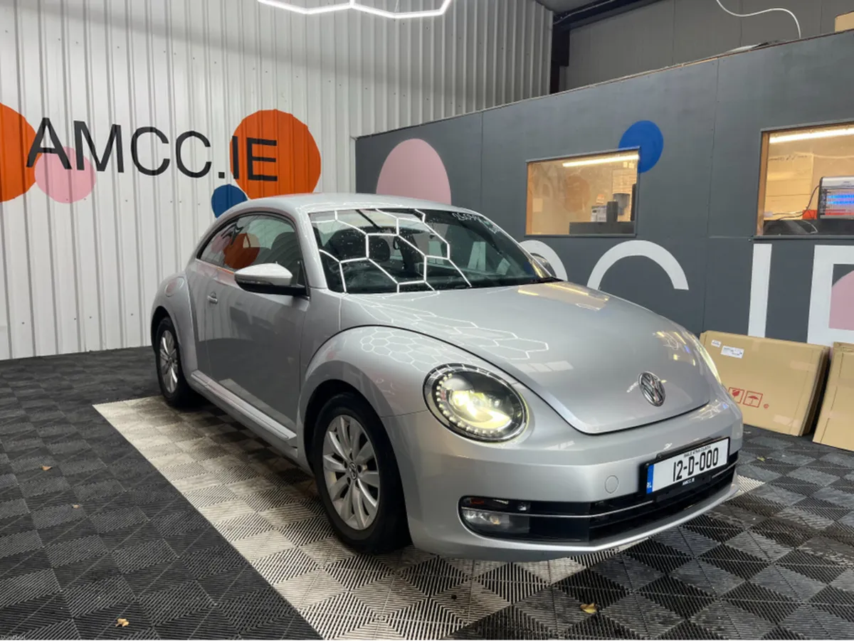 Volkswagen Beetle 2013 VOLKSWAGEN BEETLE DESIGN 1. - Image 1