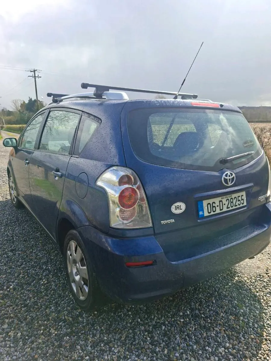 TOYOTA COROLLA VERSO 7 SEATER - Image 3