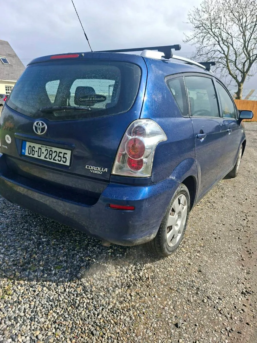 TOYOTA COROLLA VERSO 7 SEATER - Image 4
