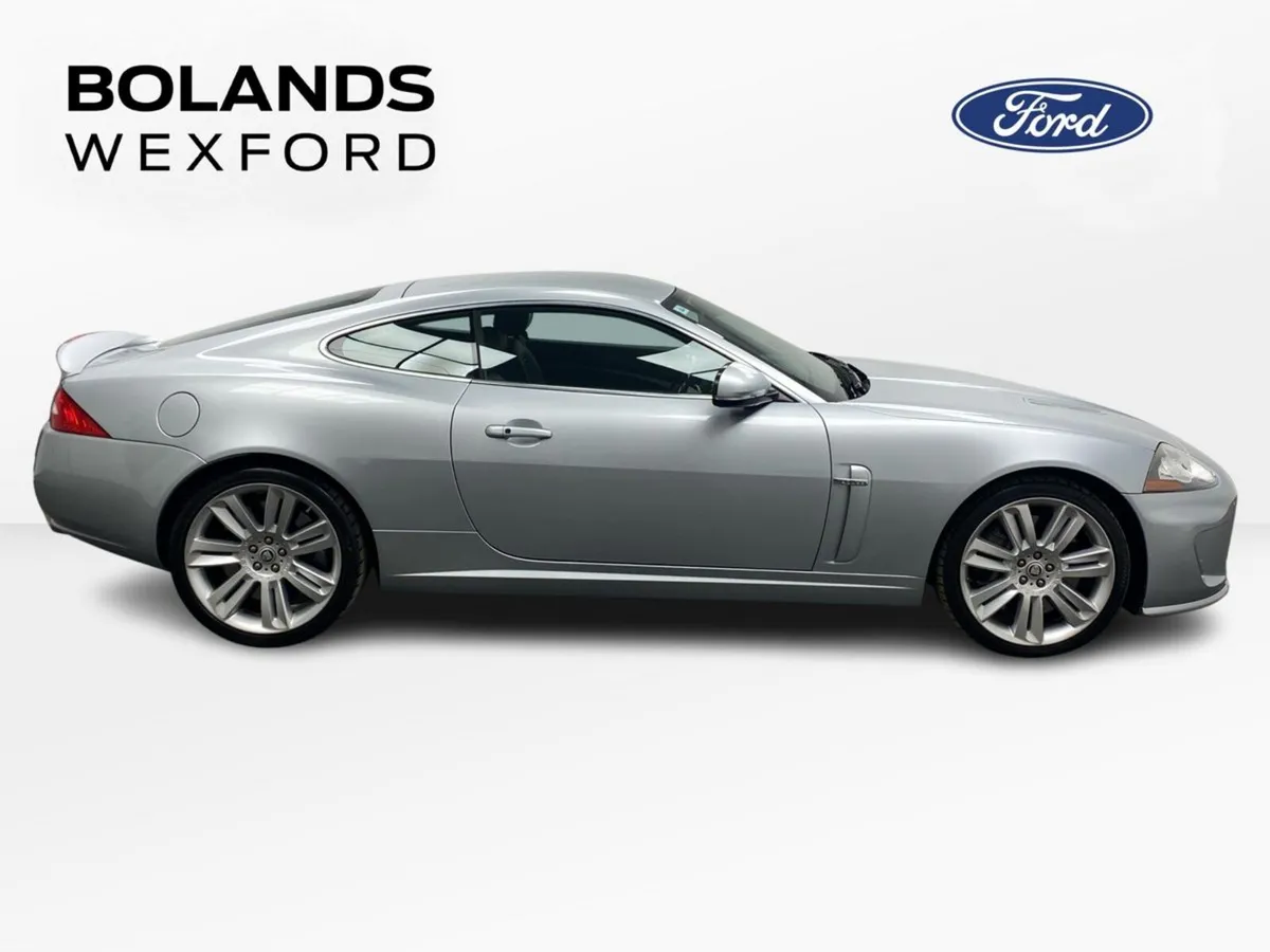 Jaguar XKR V8 Supercharged 500BHP Auto - Image 5