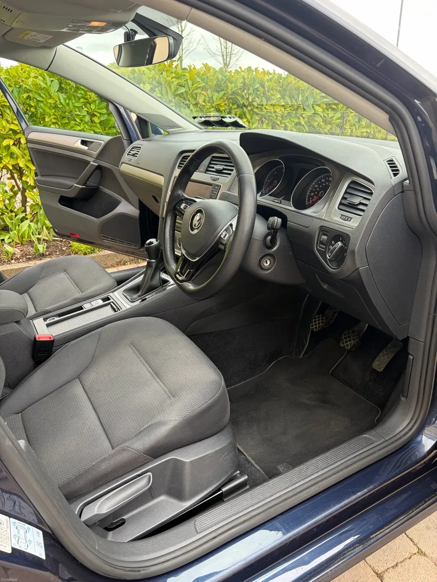 Volkswagen Golf 2016 - Image 3