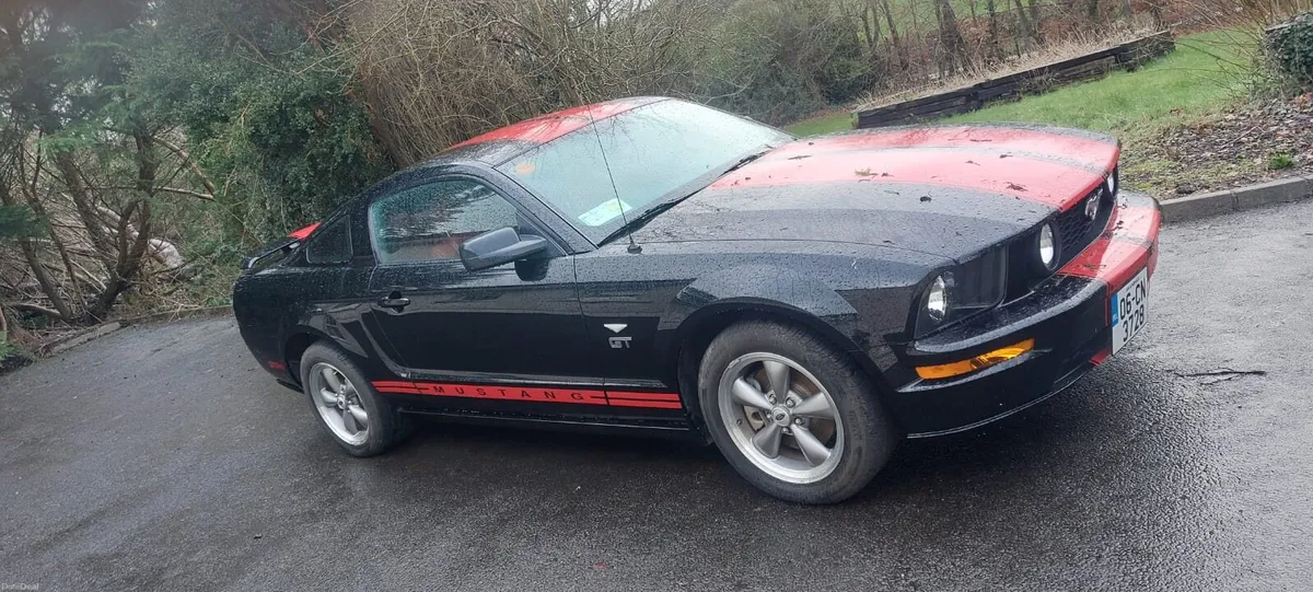 08 Ford Mustang V8 (left hand drive) - Image 1