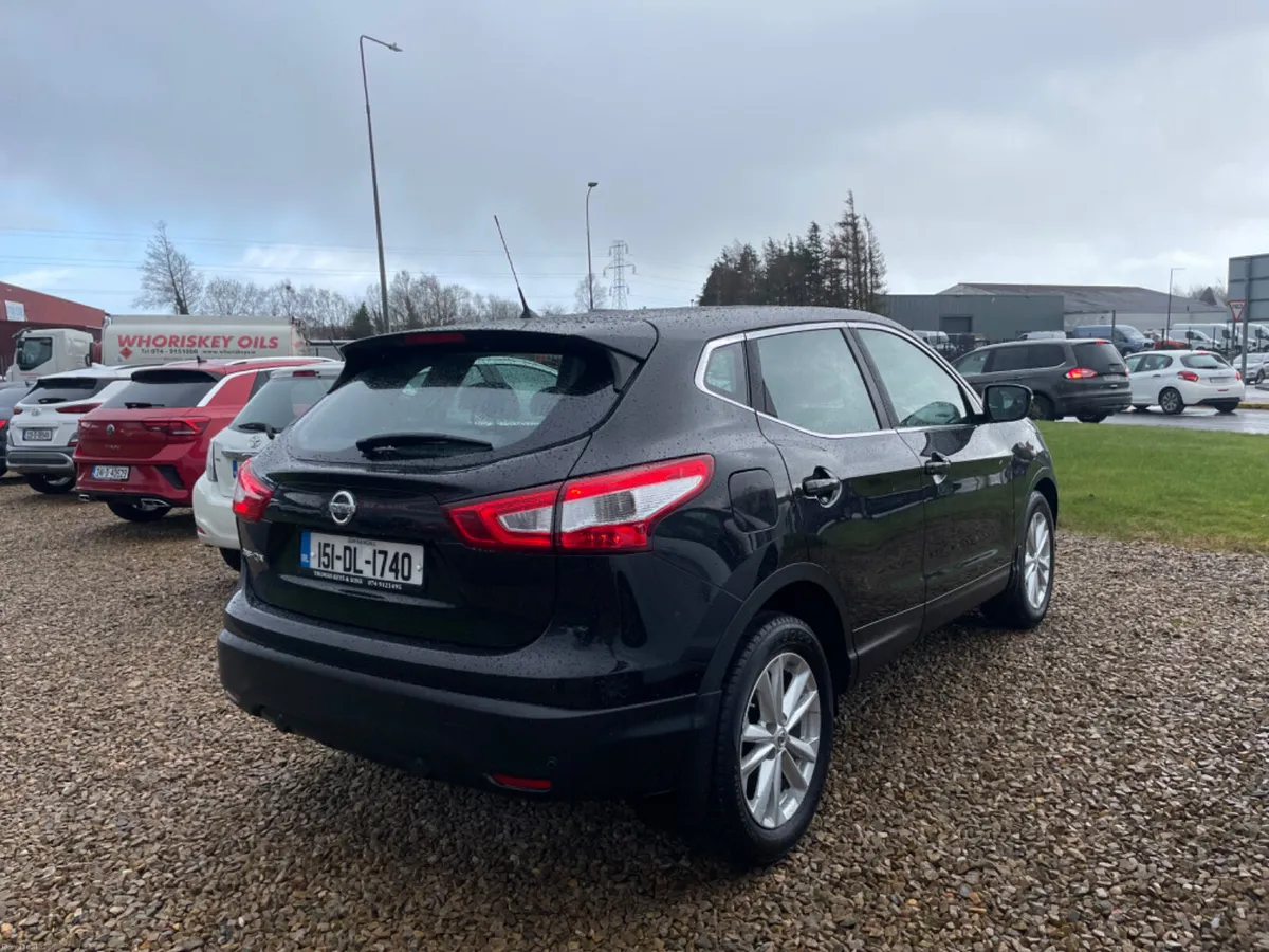 2015 Nissan Qashqai - Image 3