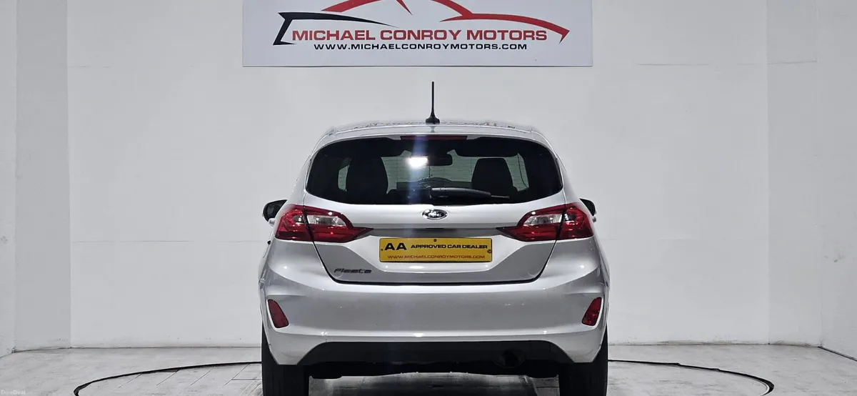 Ford Fiesta ZETEC-FINANCE AVAILABLE - Image 4