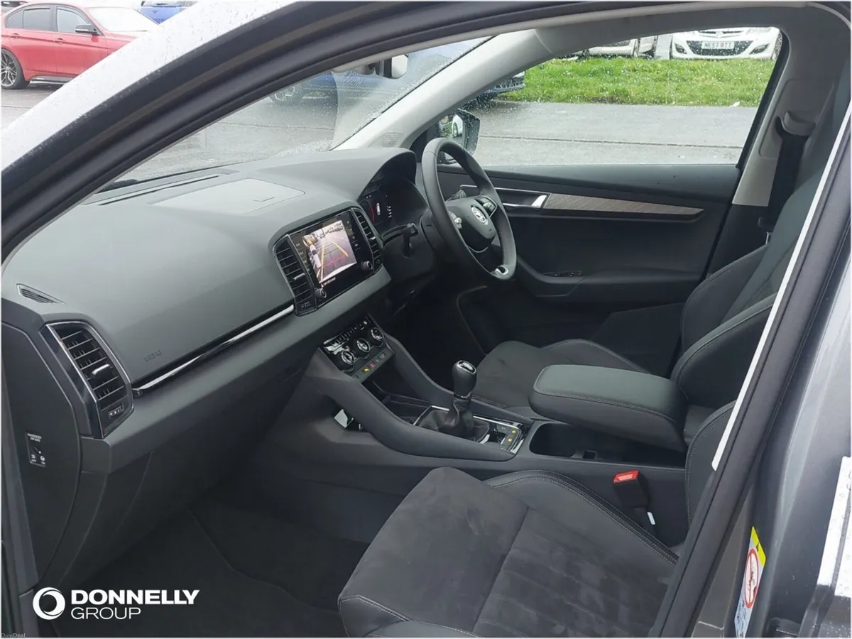 Skoda KAROQ Estate SE L - Image 2