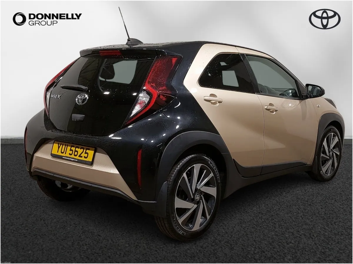 Toyota Aygo X Hatchback Edge - Image 4