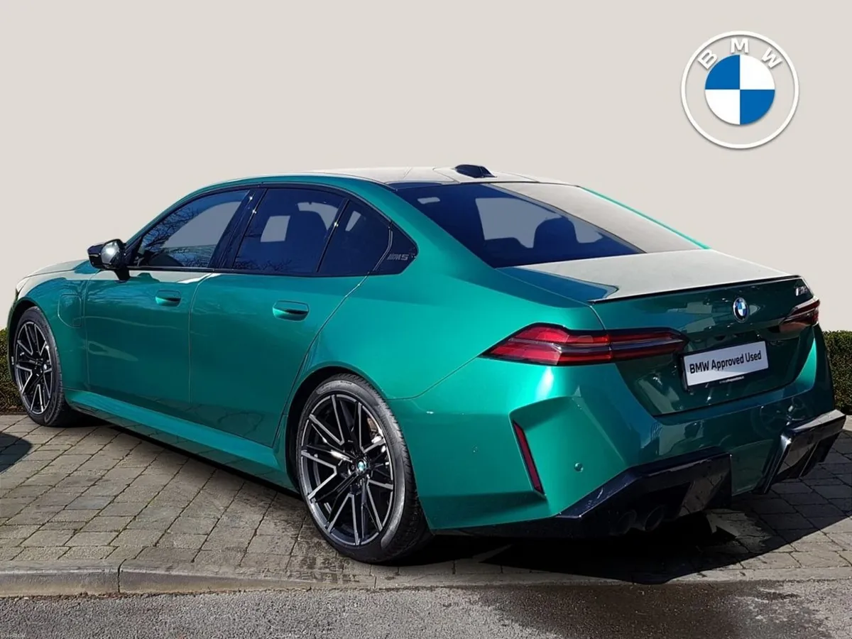 BMW M5 M5 Saloon - Image 3