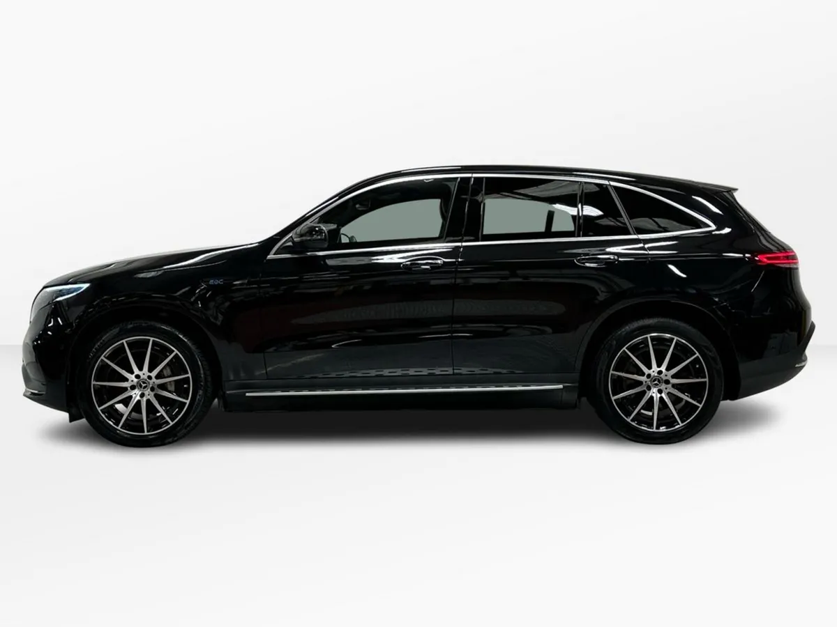 Mercedes-Benz EQC EQC400 4Matic AMG Line - Image 5