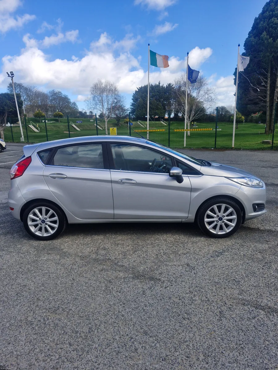 Ford Fiesta 2016**Automatic **LOW MILAGE ** - Image 2