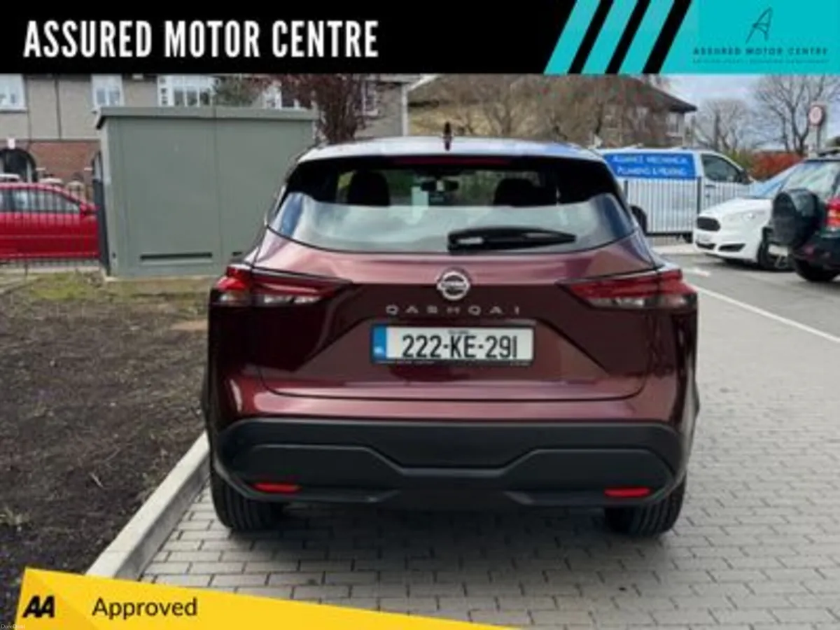 NISSAN QASHQAI 1.3 HYB SV**FULL SERVICE HISTORY** - Image 4