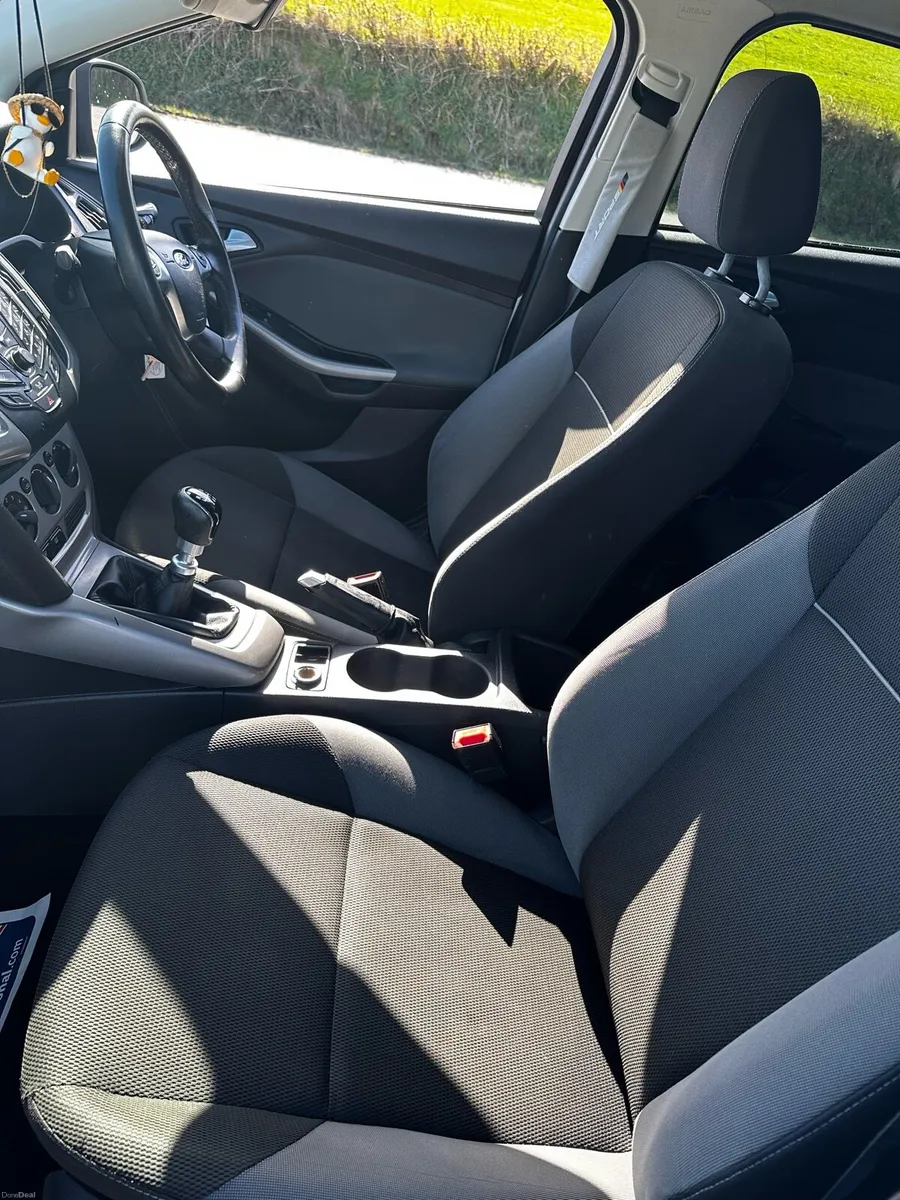 Ford Focus 308k Kms,very good condition, DM offers - Image 4