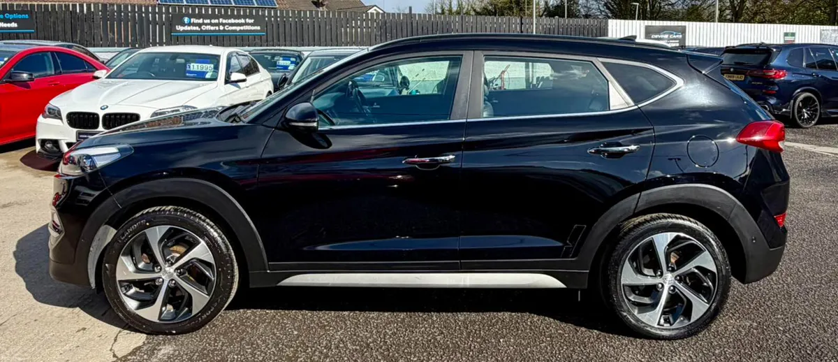 ⭐️Aug 2017 Hyundai Tucson 1.7 Sport Edition - Image 4