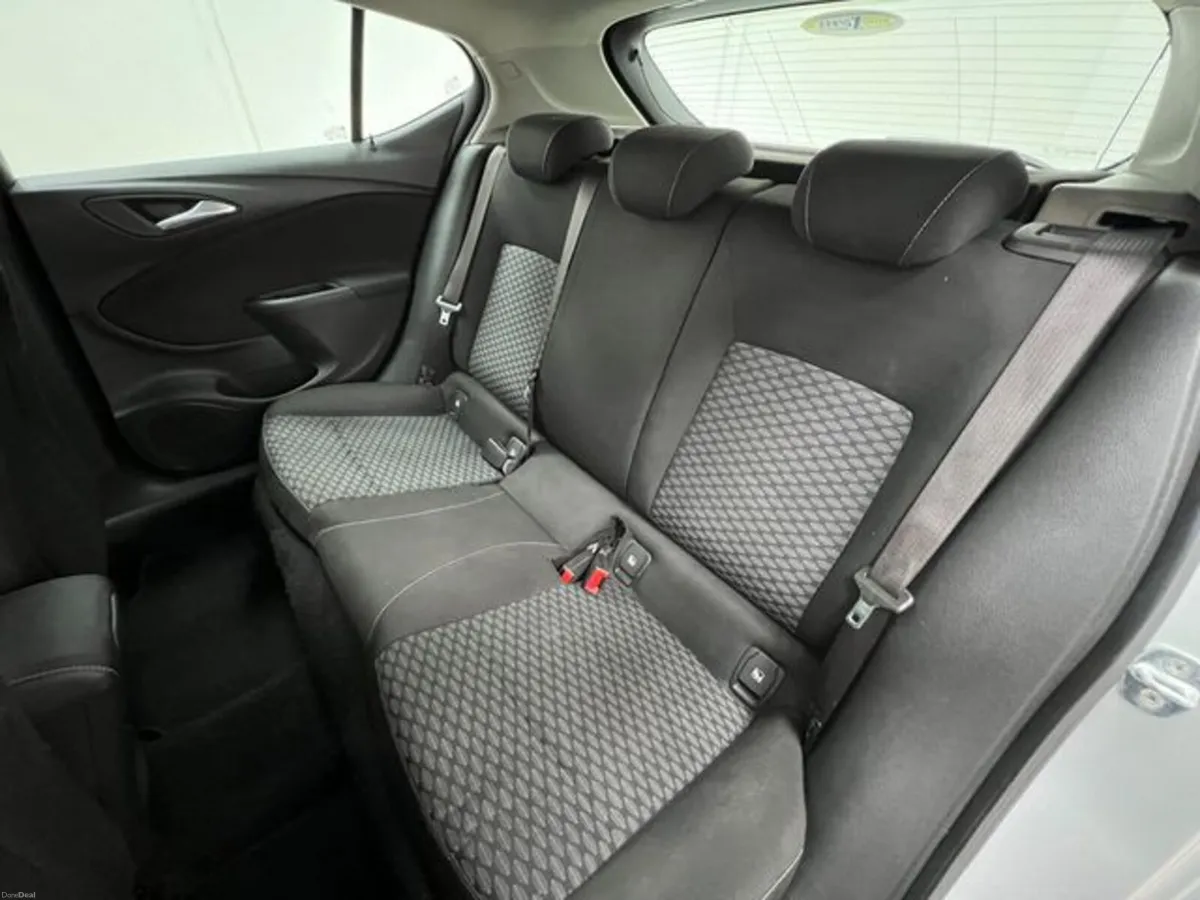 Vauxhall Astra 1.6 Cdti Ecoflex Tech Line - Image 4